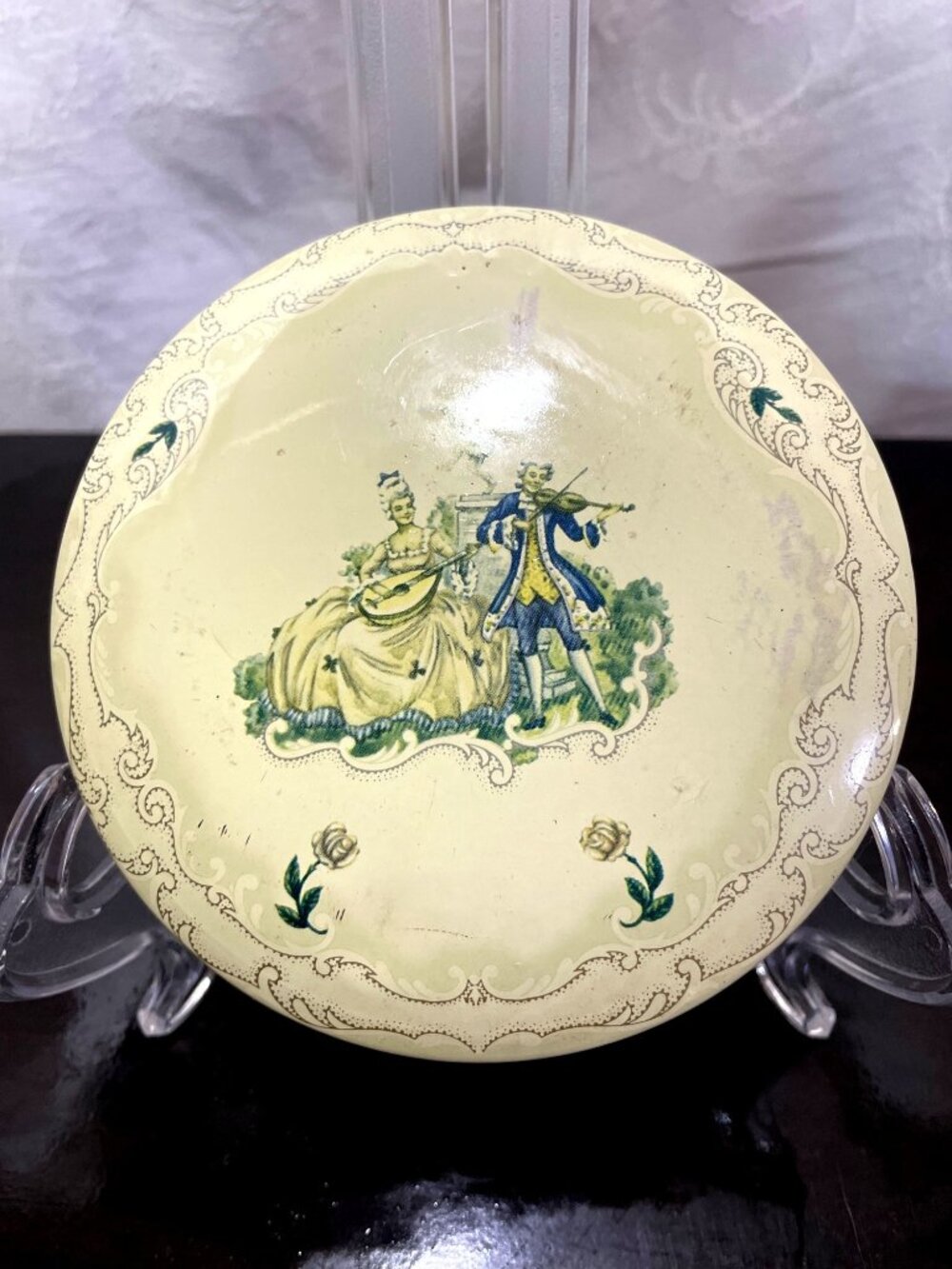 Vintage Tin Round Trinket Box With Victorian Couple Design 5" Diameter